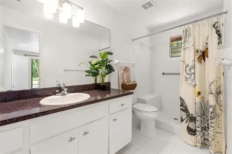 2413 NW 63rd Terrace Gainesville FL 32606