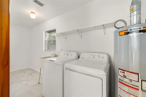 2413 NW 63rd Terrace Gainesville FL 32606