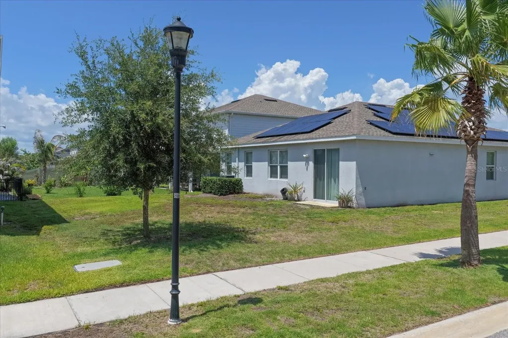 12353 Blue Pacific Drive Riverview FL 33579