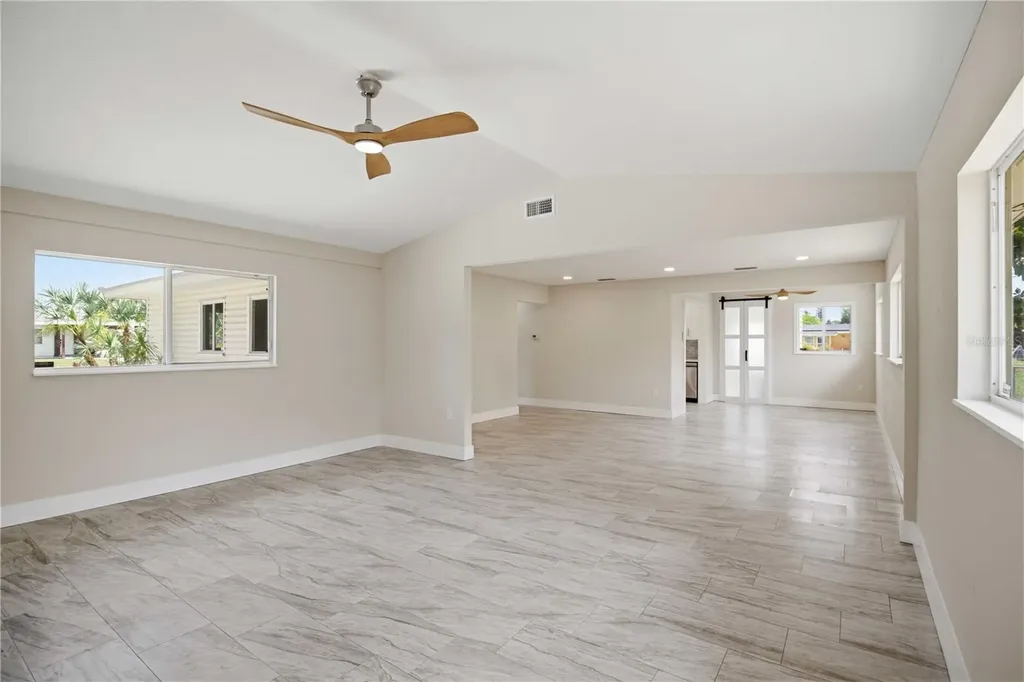 2816 Michigan Street Sarasota FL 34237