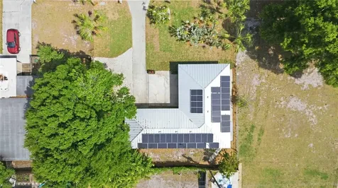 2816 Michigan Street Sarasota FL 34237