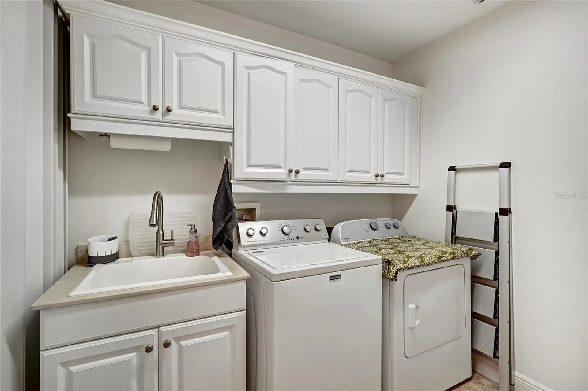 5110 Manorwood Drive Sarasota FL 34235