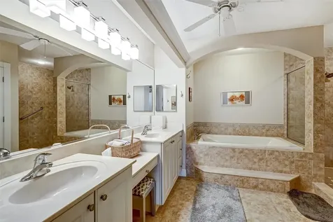 5110 Manorwood Drive Sarasota FL 34235