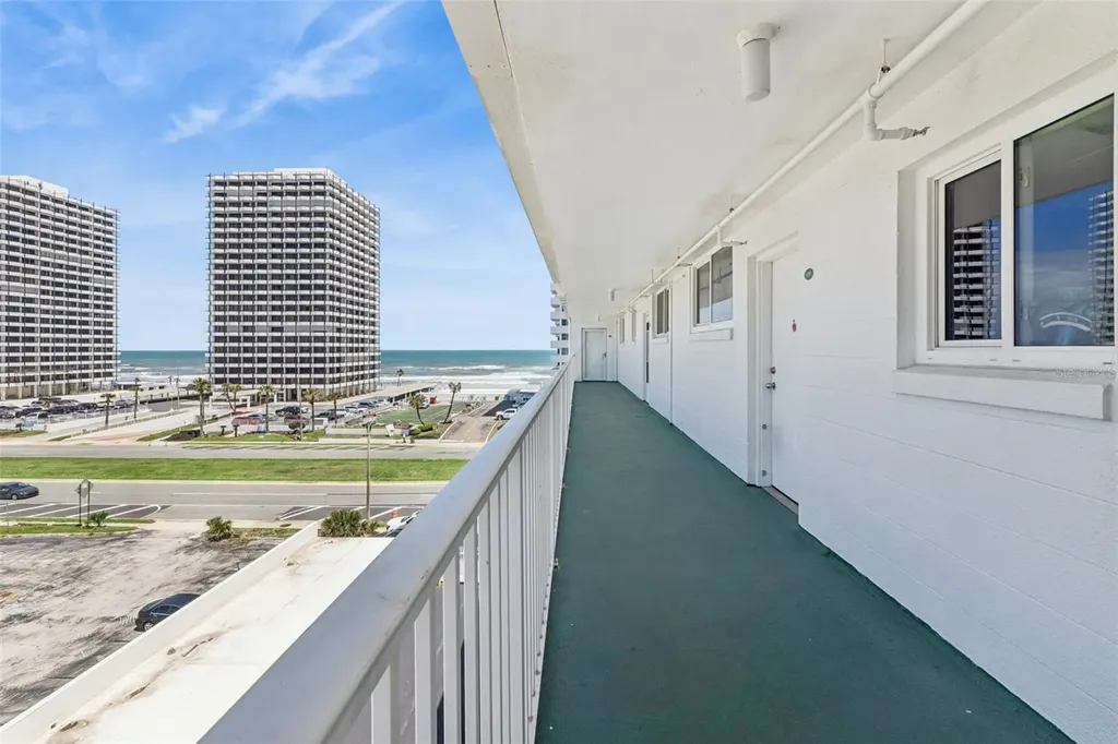 2727 N Atlantic Avenue Daytona Beach FL 32118