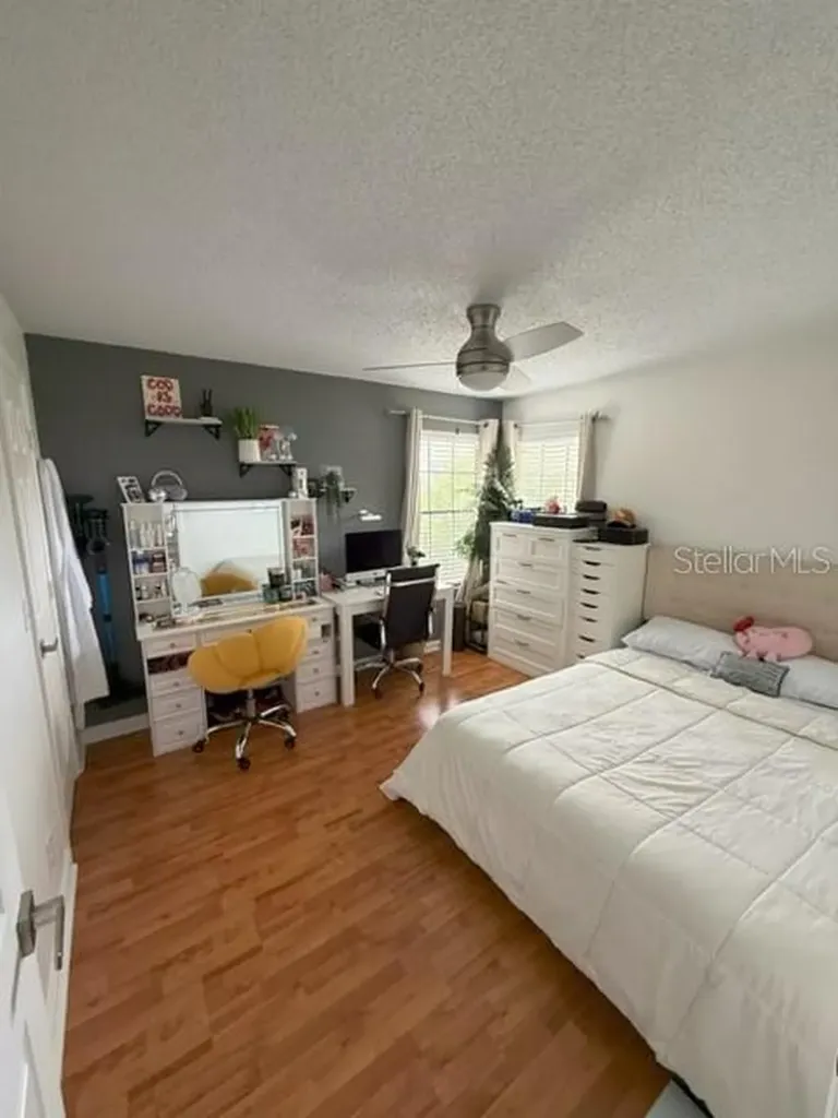 355 Lakepointe Drive Altamonte Springs FL 32701