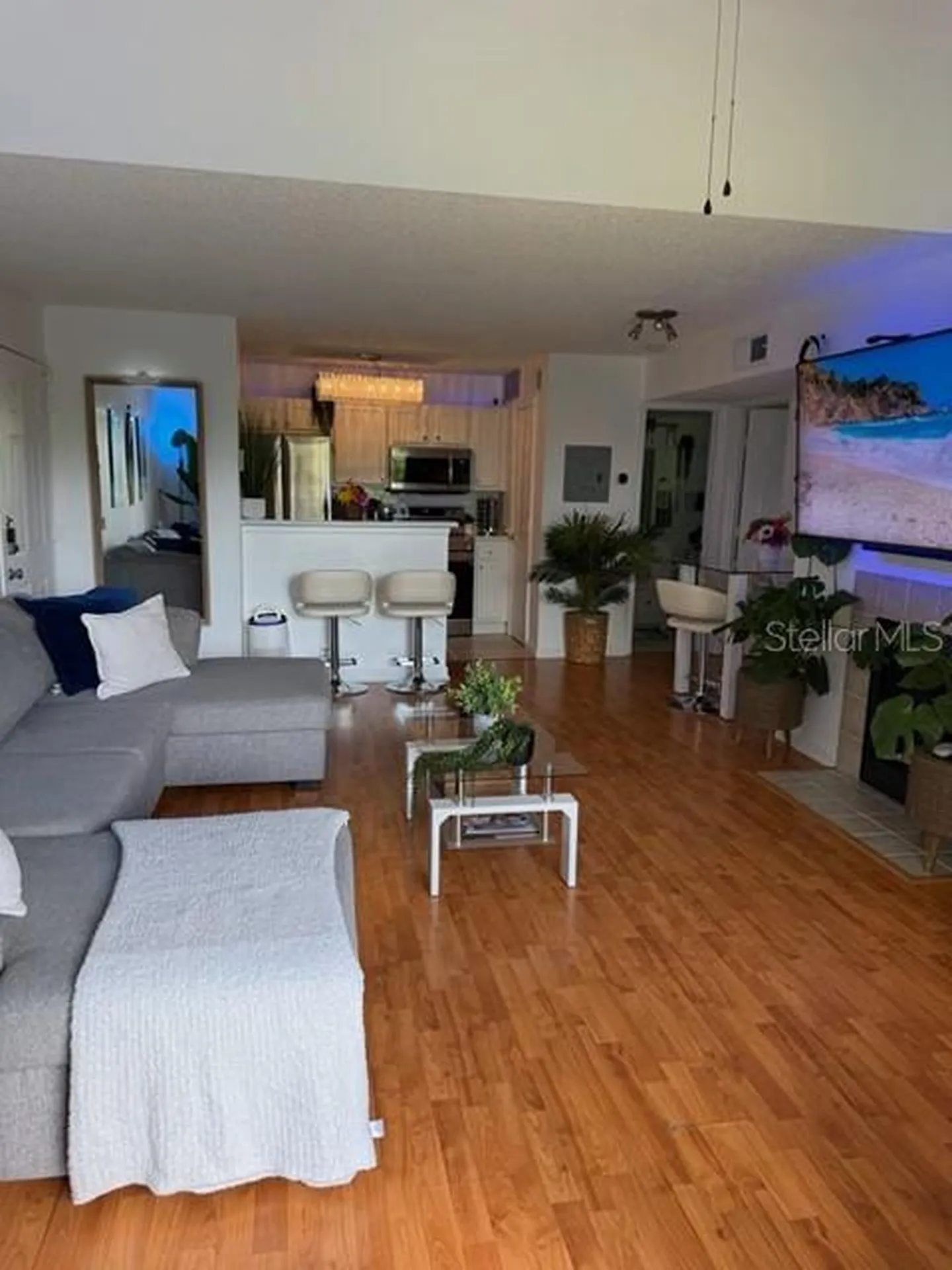 355 Lakepointe Drive Altamonte Springs FL 32701