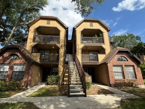 355 Lakepointe Drive Altamonte Springs FL 32701