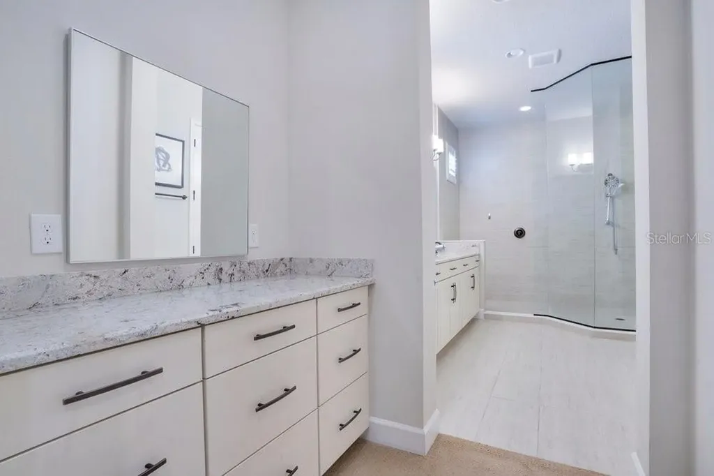 8394 Via Vittoria Way Orlando FL 32819