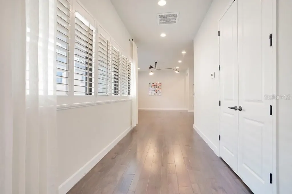 8394 Via Vittoria Way Orlando FL 32819
