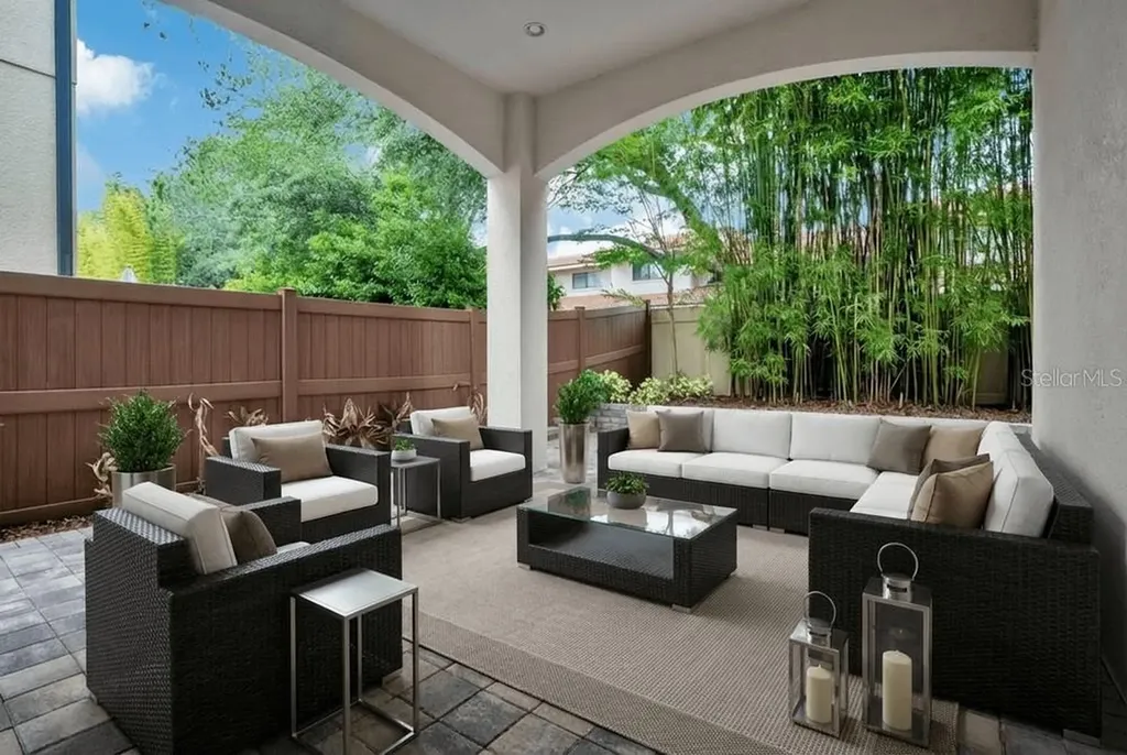 8394 Via Vittoria Way Orlando FL 32819
