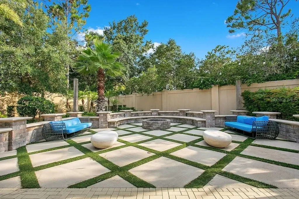 8394 Via Vittoria Way Orlando FL 32819