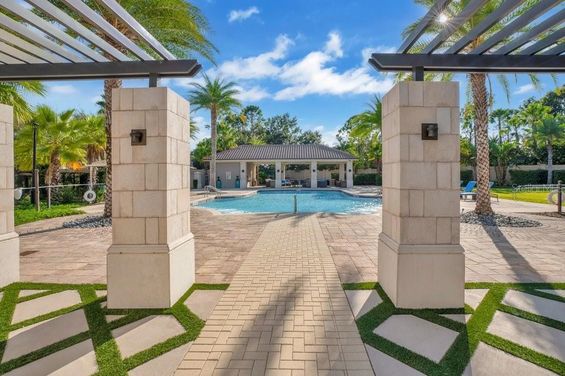 8394 Via Vittoria Way Orlando FL 32819