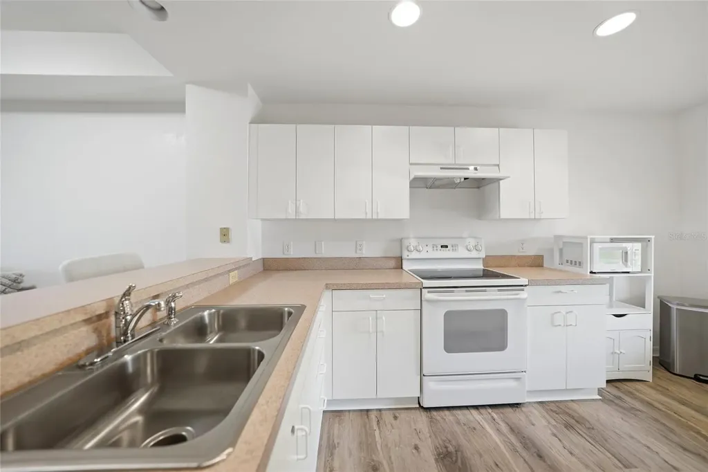 1295 Saxony Circle Punta Gorda FL 33983