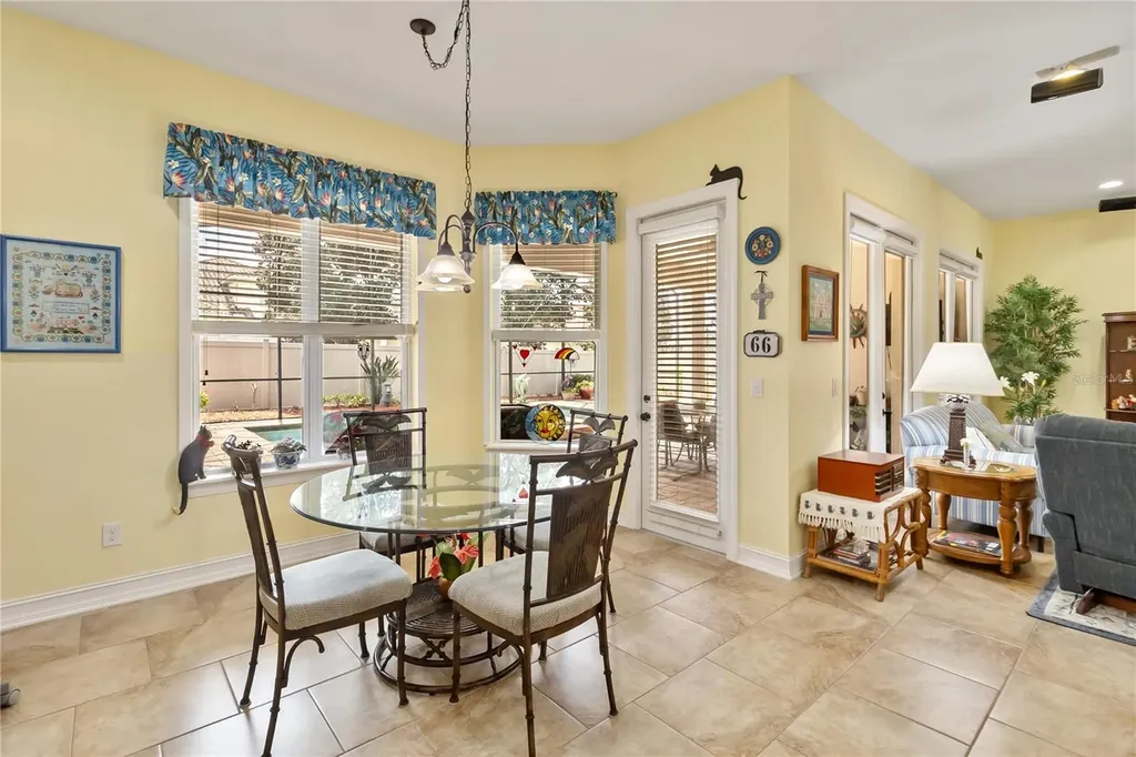 4257 Isle Vista Avenue Belle Isle FL 32812