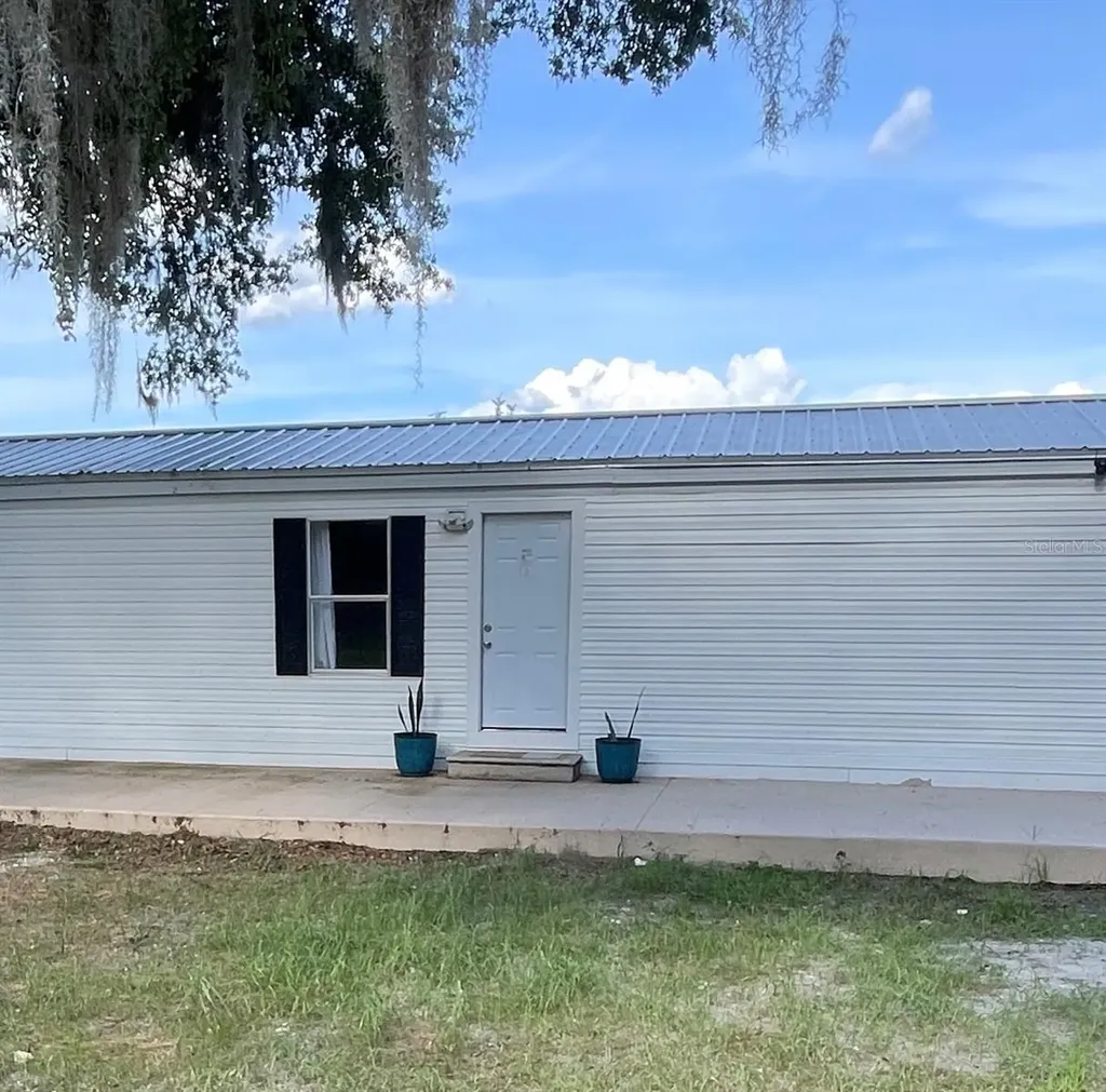 8771 NE 107th Court Bronson FL 32621