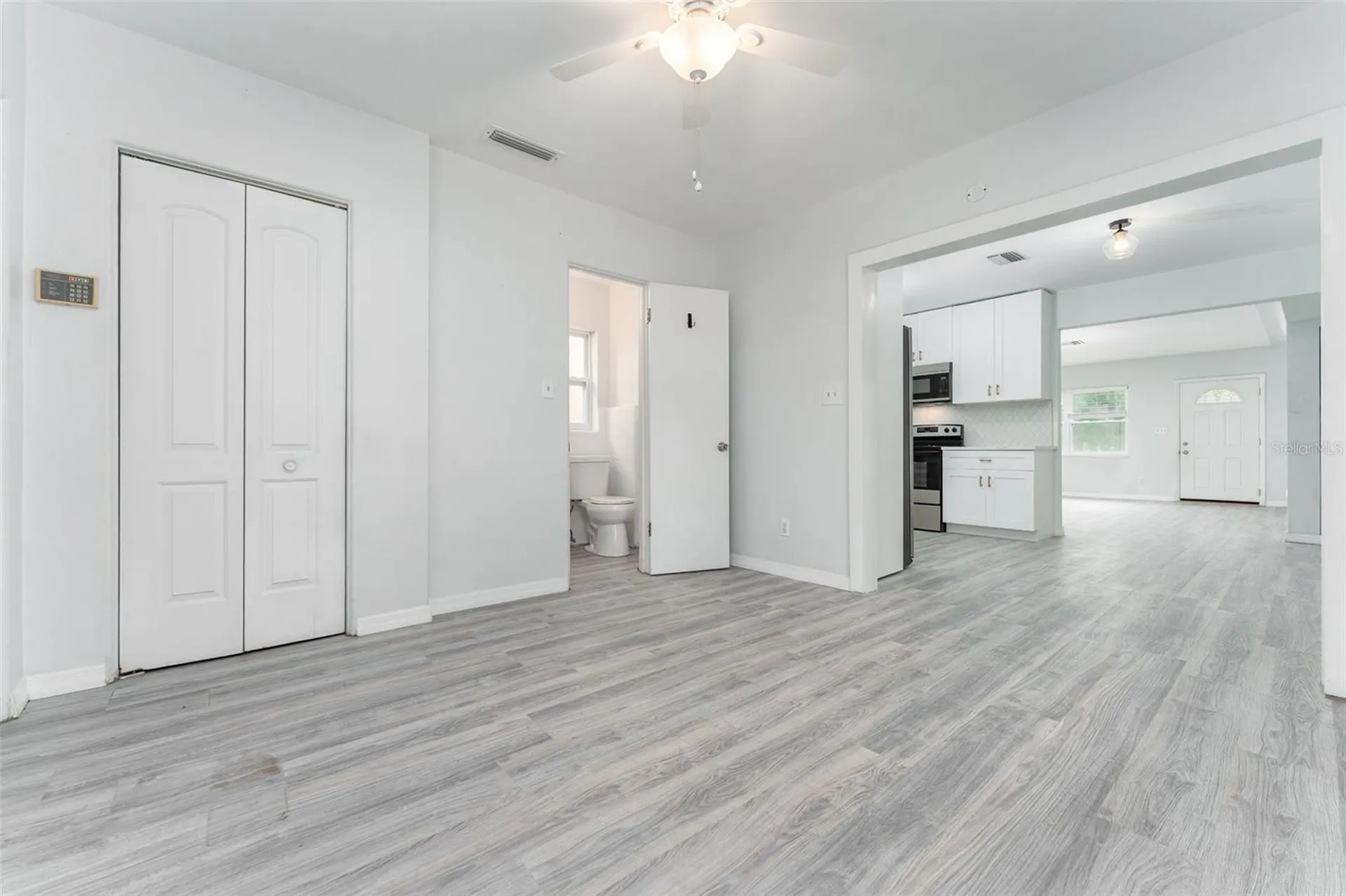 811 20th Avenue N St Petersburg FL 33704