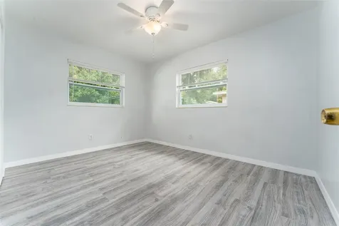 811 20th Avenue N St Petersburg FL 33704