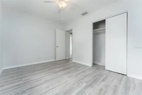 811 20th Avenue N St Petersburg FL 33704