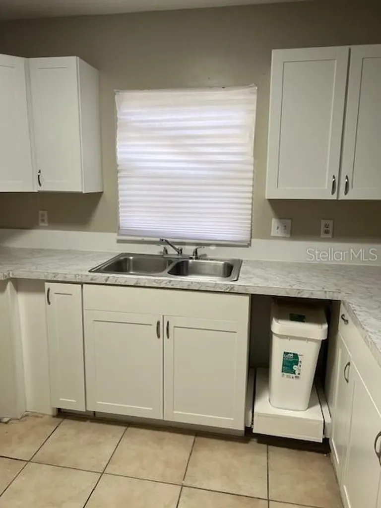 3122 SW 26th Terrace Gainesville FL 32608