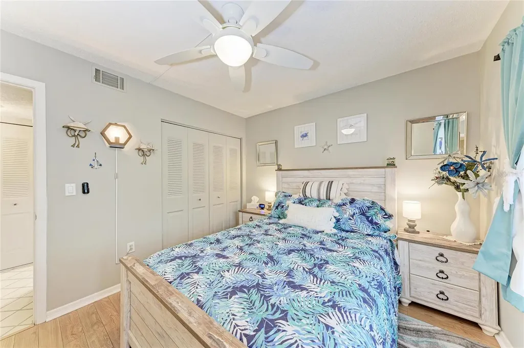 625 30th Avenue W Bradenton FL 34205
