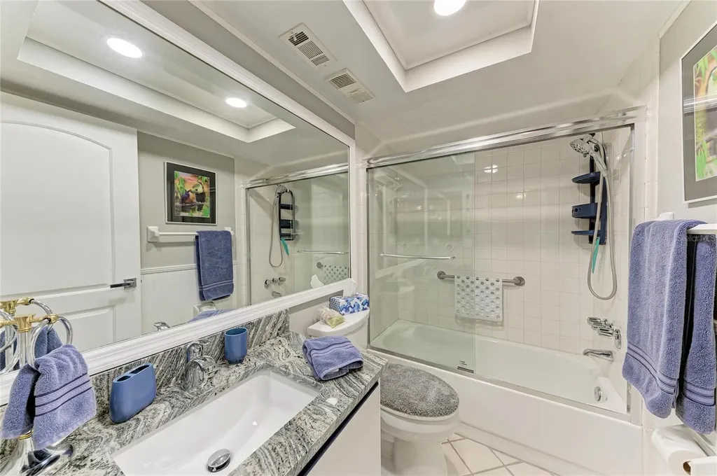 625 30th Avenue W Bradenton FL 34205