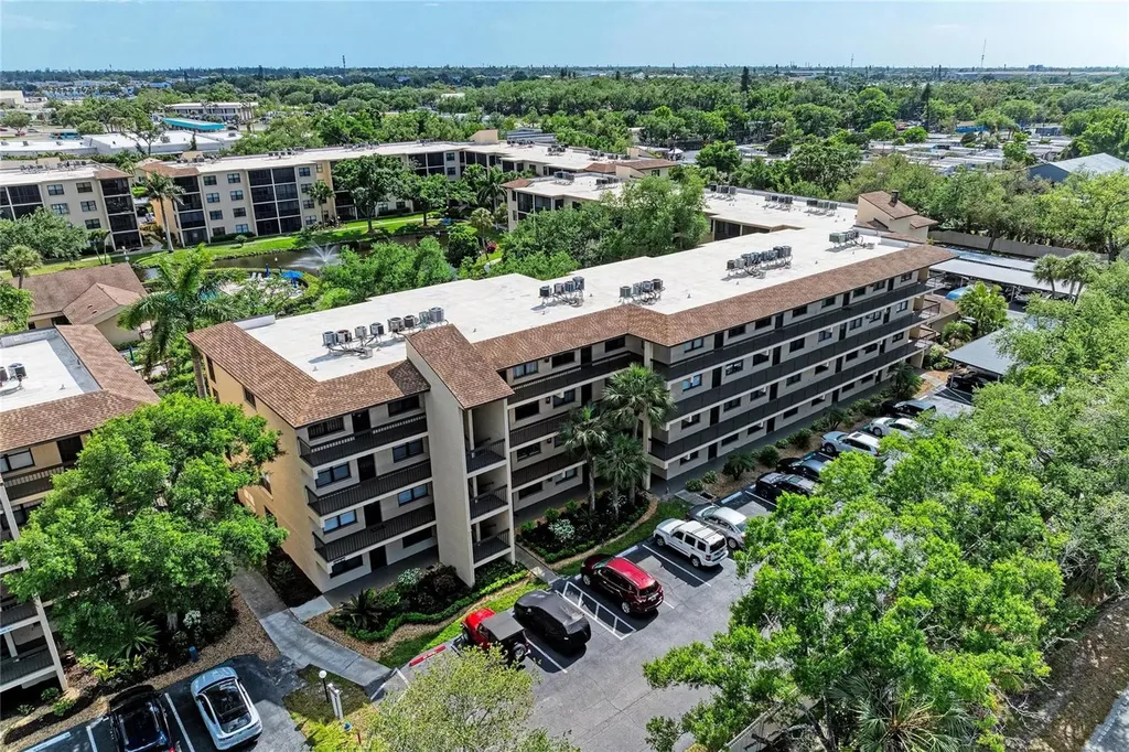 625 30th Avenue W Bradenton FL 34205