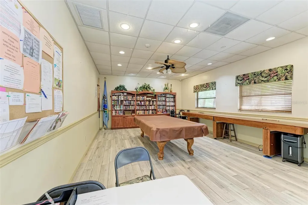 625 30th Avenue W Bradenton FL 34205