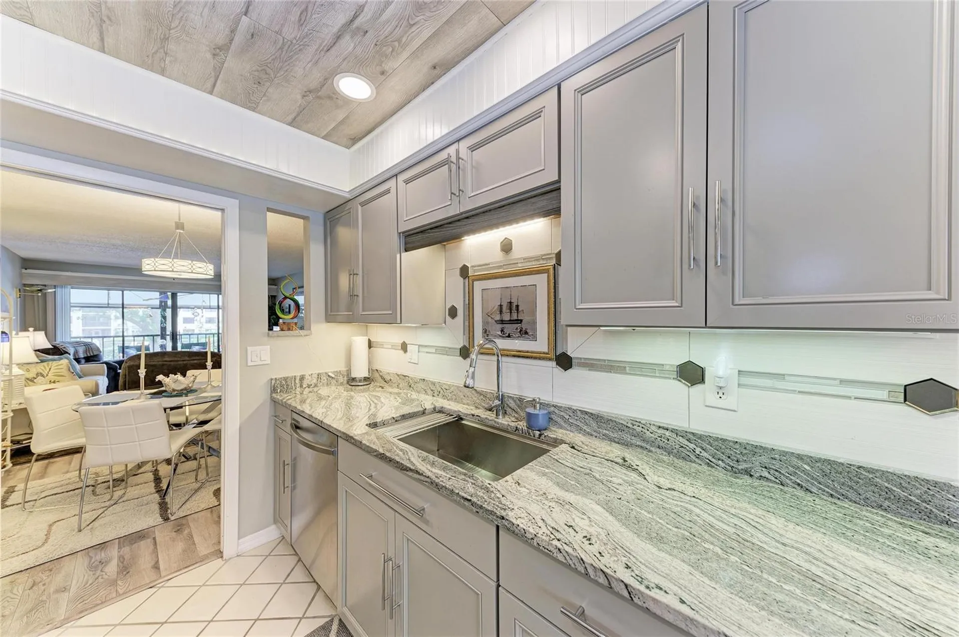 625 30th Avenue W Bradenton FL 34205
