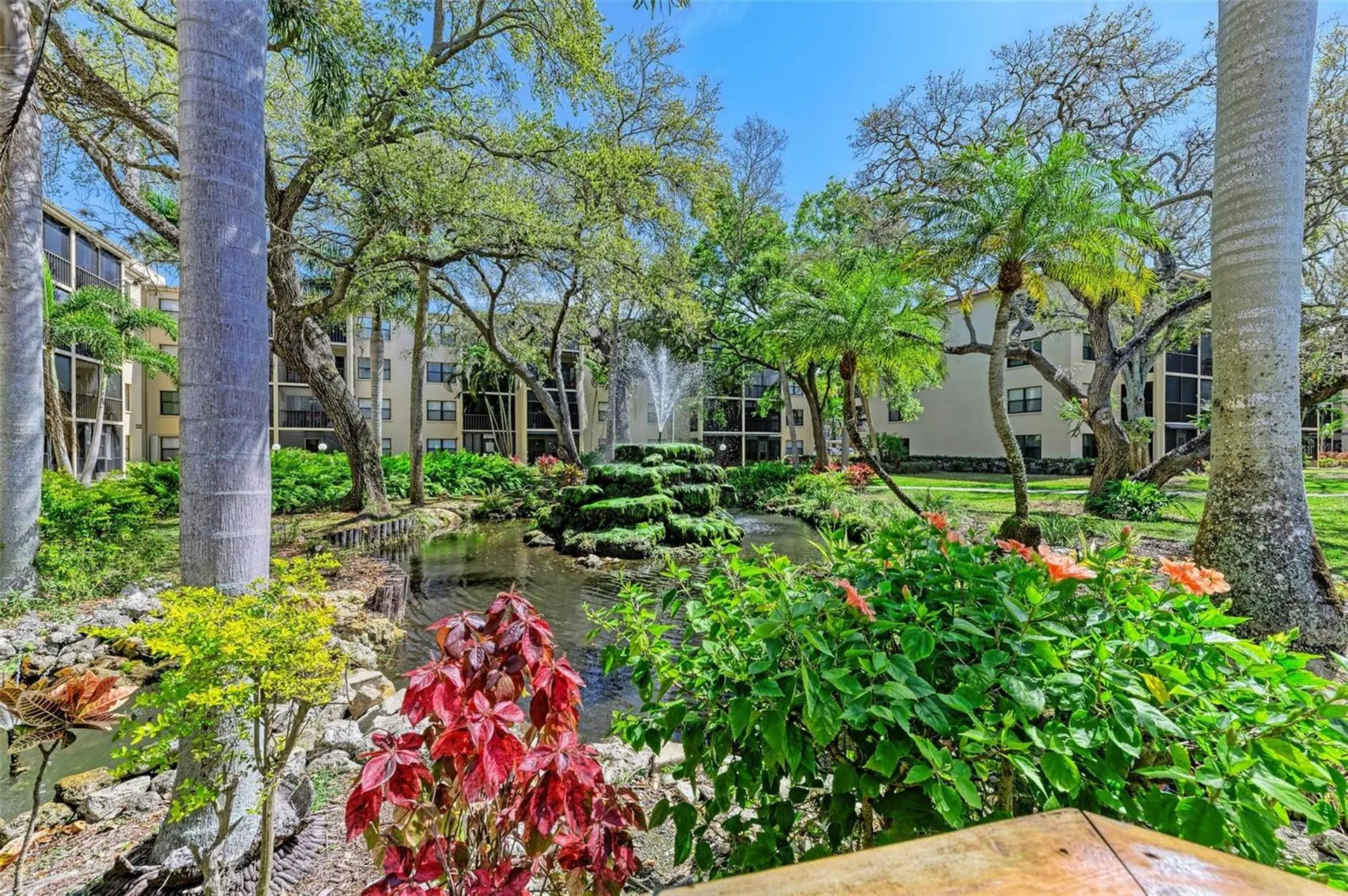 625 30th Avenue W Bradenton FL 34205