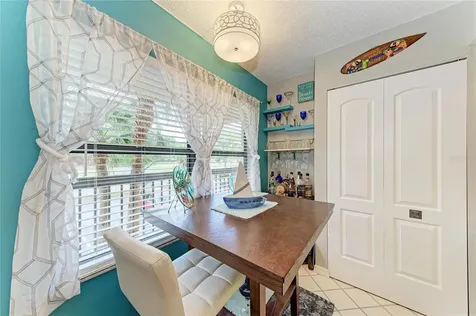 625 30th Avenue W Bradenton FL 34205