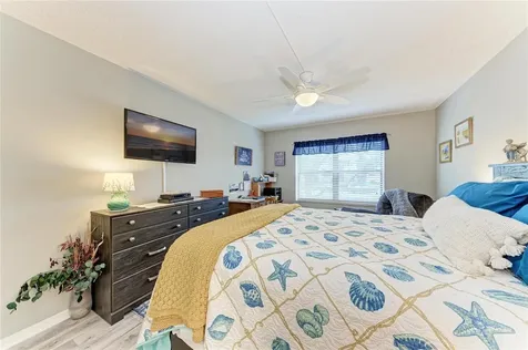625 30th Avenue W Bradenton FL 34205
