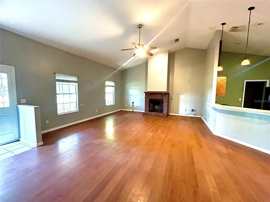 25330 SW 20th Avenue Newberry FL 32669