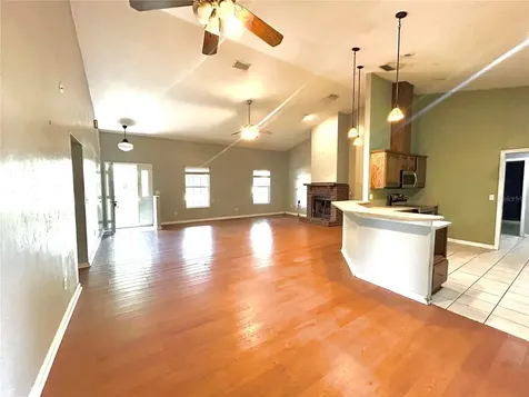 25330 SW 20th Avenue Newberry FL 32669