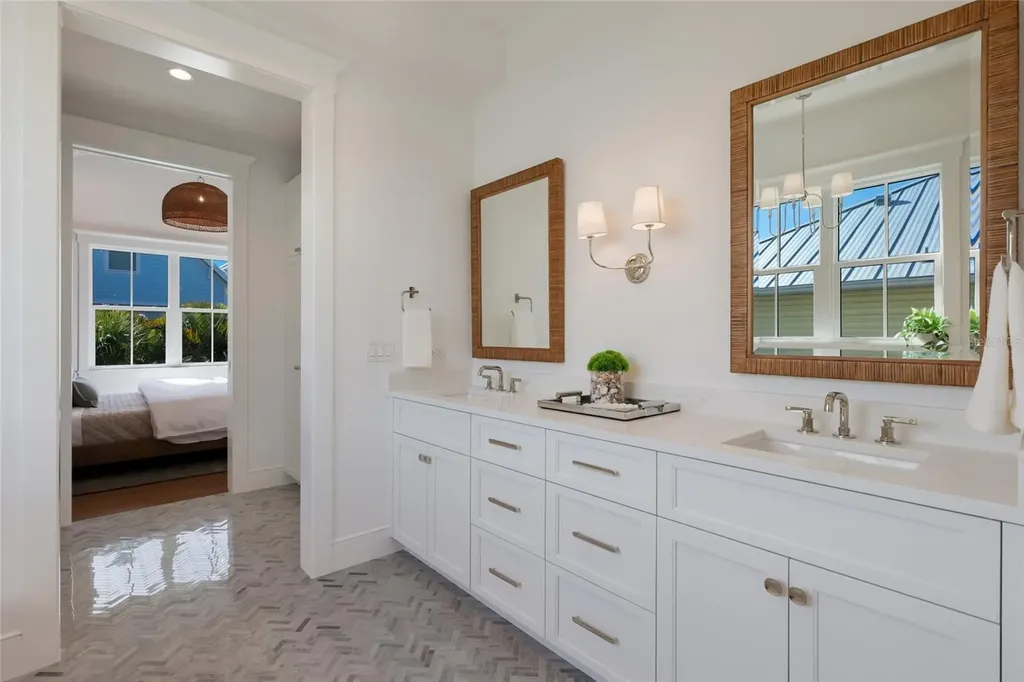 215 Sycamore Avenue Anna Maria FL 34216