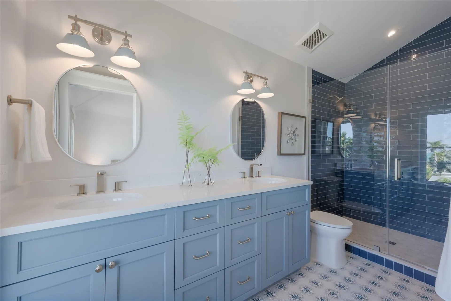 215 Sycamore Avenue Anna Maria FL 34216