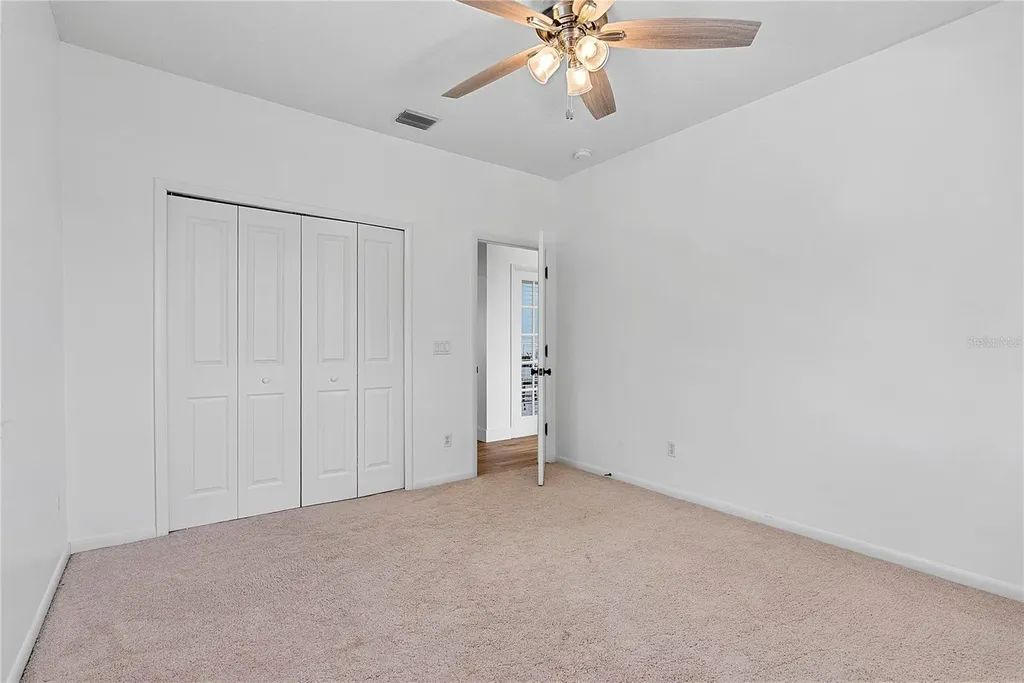 281 Sunrise Point Lake Mary FL 32746