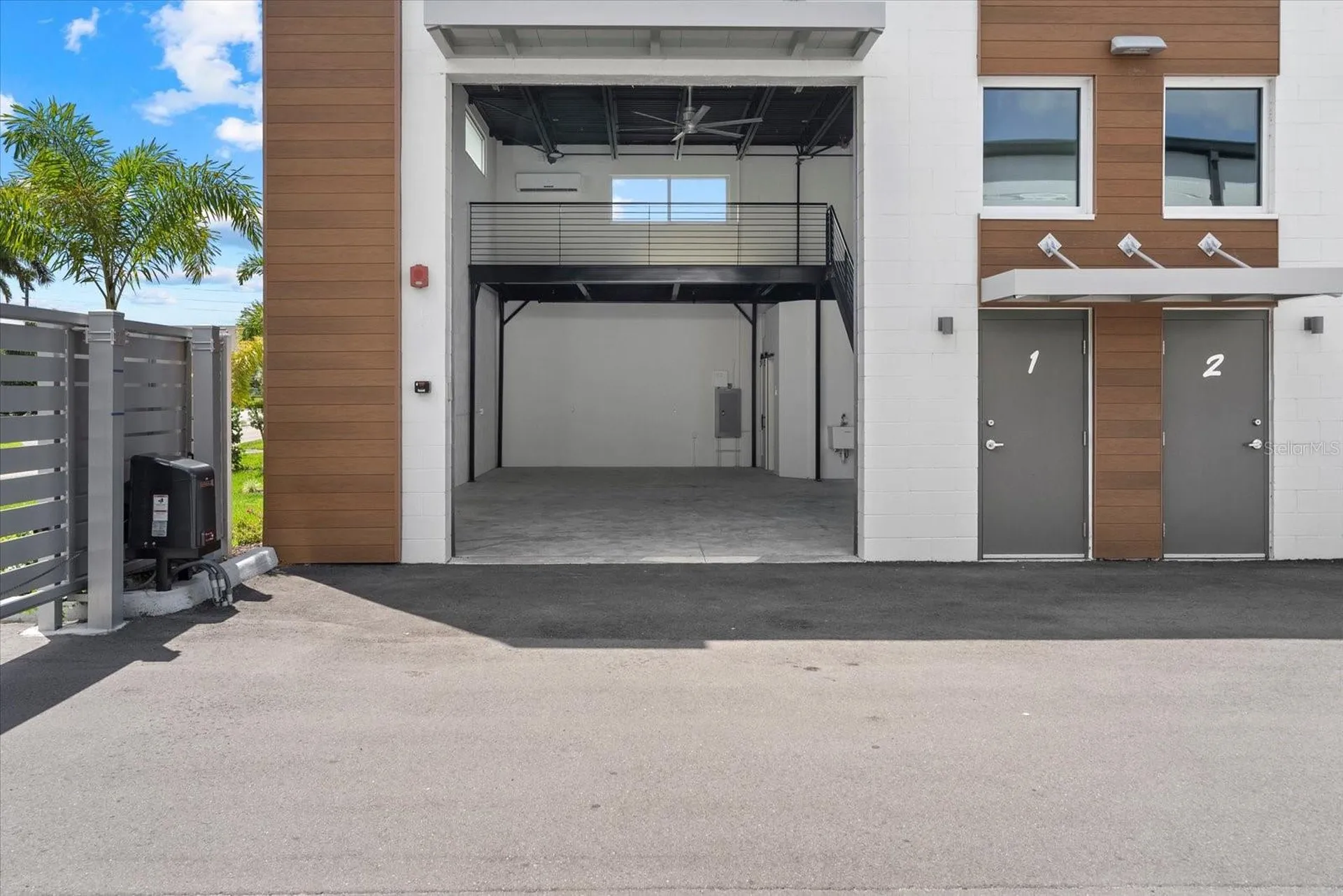 6566 Palmer Park Circle Sarasota FL 34238