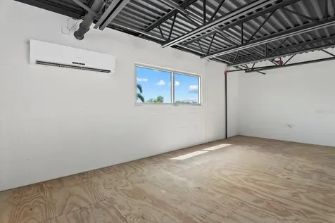 6566 Palmer Park Circle Sarasota FL 34238