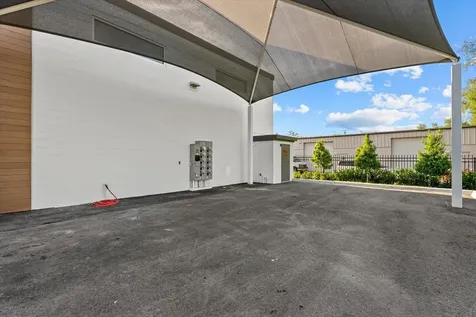 6566 Palmer Park Circle Sarasota FL 34238