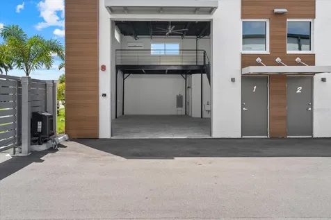 6566 Palmer Park Circle Sarasota FL 34238
