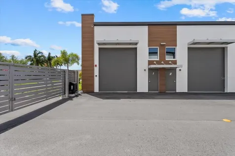 6566 Palmer Park Circle Sarasota FL 34238
