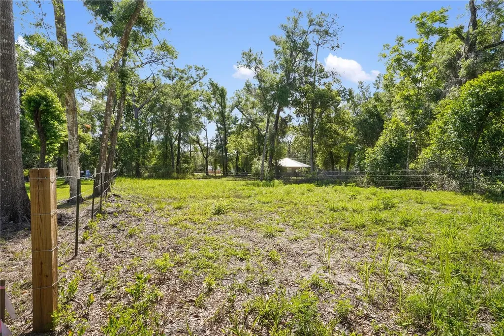 Paducah Street Mount Plymouth FL 32776