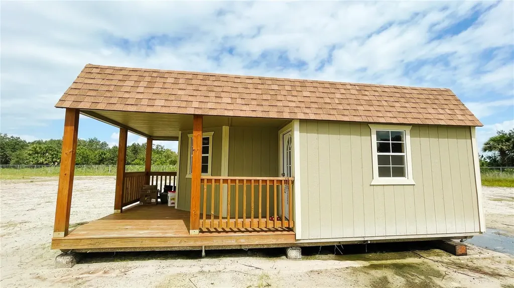 16161 NW 276th Street Okeechobee FL 34972