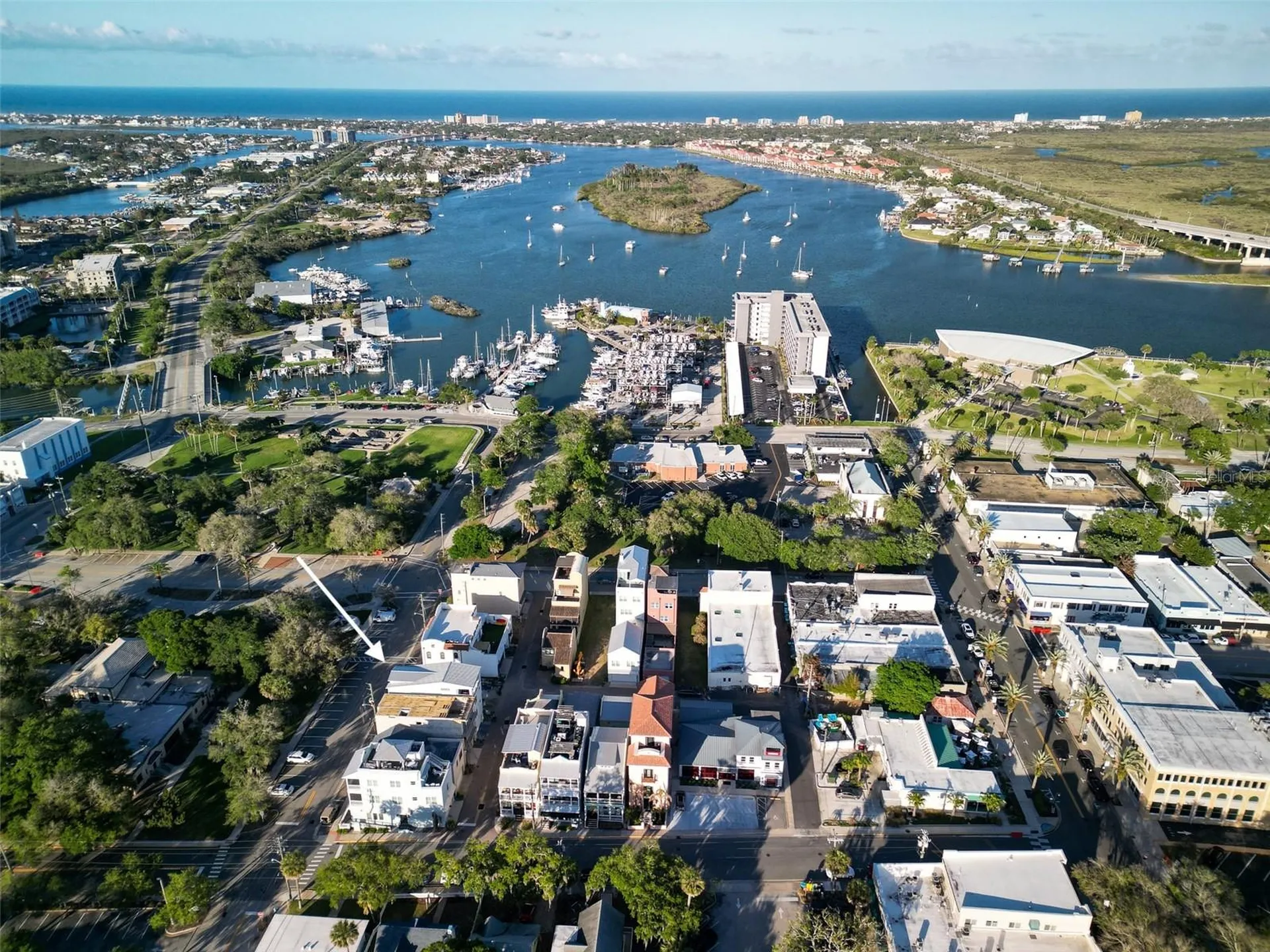 140 Julia Street New Smyrna Beach FL 32168