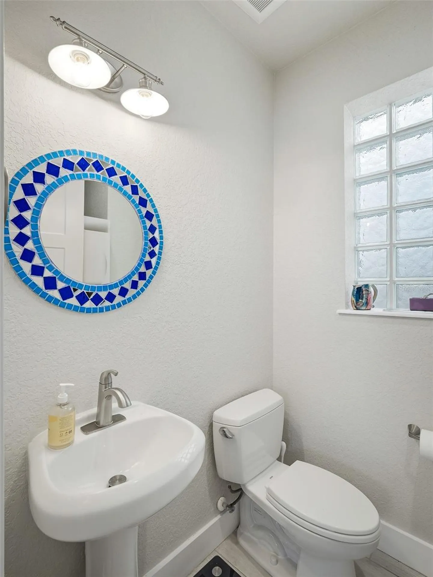 140 Julia Street New Smyrna Beach FL 32168