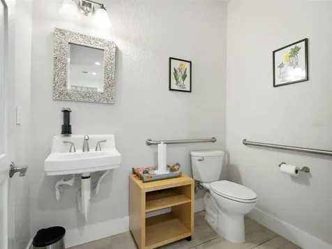 140 Julia Street New Smyrna Beach FL 32168