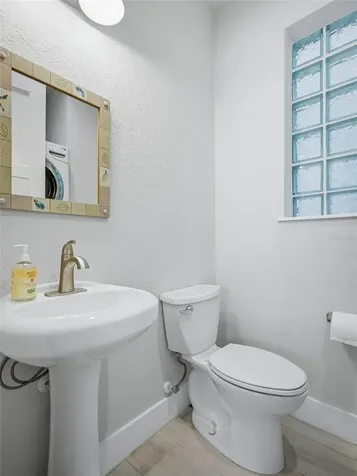 140 Julia Street New Smyrna Beach FL 32168