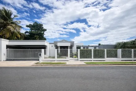 A24 Hastings Guaynabo PR 00966
