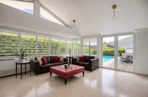 A24 Hastings Guaynabo PR 00966