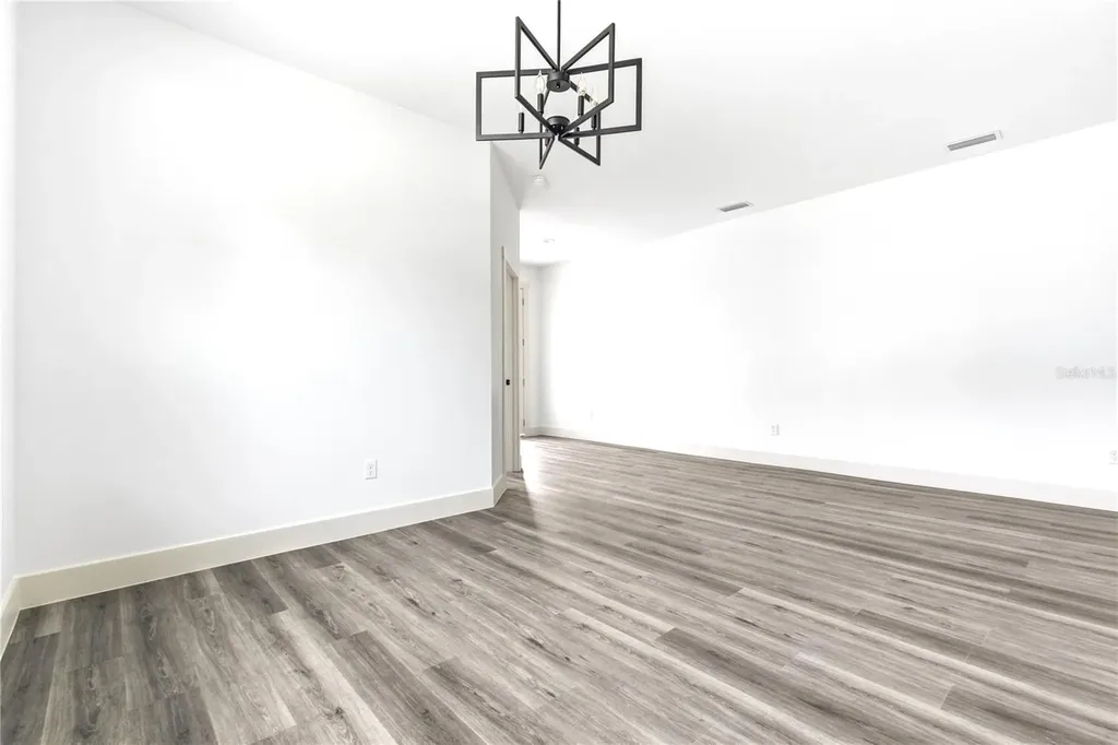 2601 S 70th Street Tampa FL 33619
